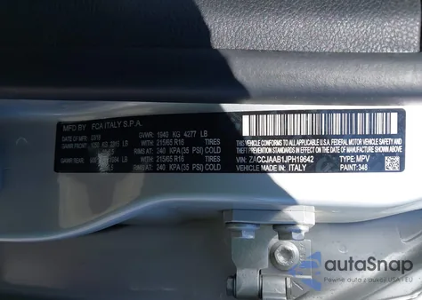 2018 Jeep Renegade Sport Fwd из США, поврежденный, VIN ZACCJAAB1JPH19642